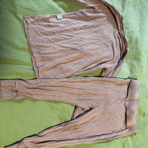 Pip & Phee pajamas  (18-24) - Picture 9 of 9